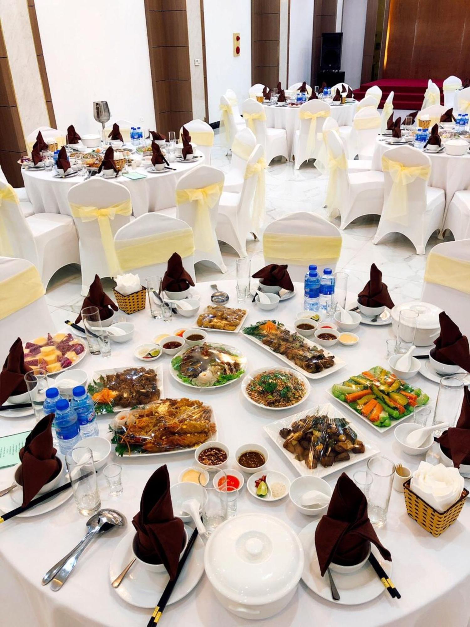 Hoa Hong Hotel Son La Екстер'єр фото